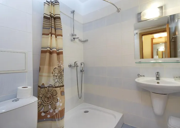 Pollo Aparthotel Sluneční pobřeží