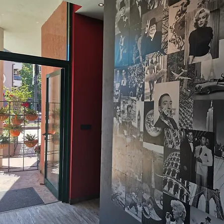 מלון דירות Pollo סאני ביץ'