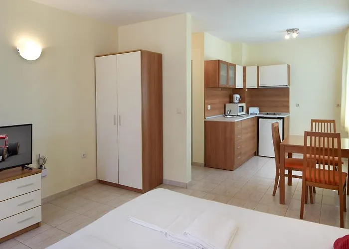 מלון דירות Pollo